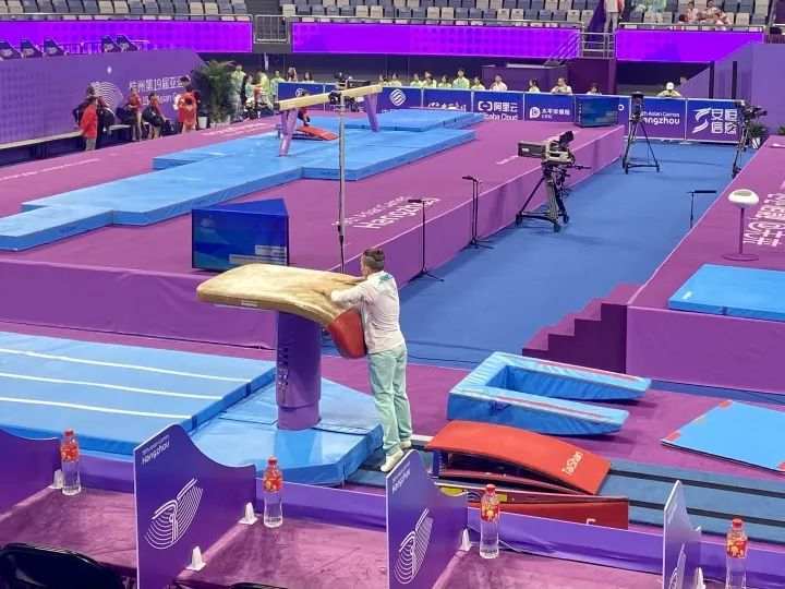 四川皮皮至尊棋牌